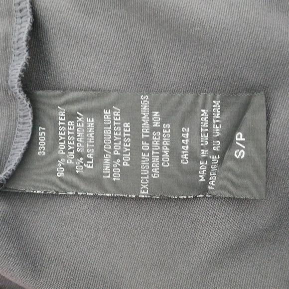 ✨3/$25✨ Mondetta Gray and Pink Floral Athletic Jacket - S - Picture 11 of 11